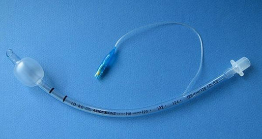 Endotrachealkatheter-mit-Cuff