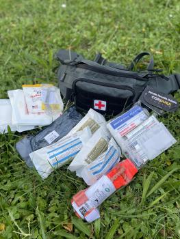 IFAK - First Aid Kit  mit Klettlogo DRK